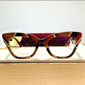 Gucci glasses